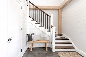 The Loft at Linnaeus Farm, Berry - by Linnaeus Collection