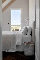 The Loft at Linnaeus Farm, Berry - by Linnaeus Collection