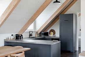 The Loft at Linnaeus Farm, Berry - by Linnaeus Collection