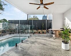 The Loft at Maple Cottages, Berry - by Linnaeus Collection