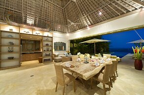 Siri Mendira Beach Villas