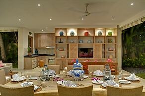 Siri Mendira Beach Villas