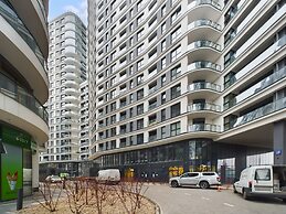 Business Apartment Parking by Renters