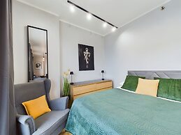 Business Apartment Parking by Renters