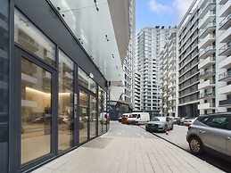 Business Apartment Parking by Renters