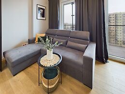 Business Apartment Parking by Renters