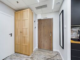 Business Apartment Parking by Renters