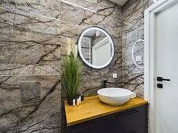 Business Apartment Parking by Renters