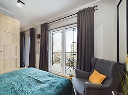 Business Apartment Parking by Renters