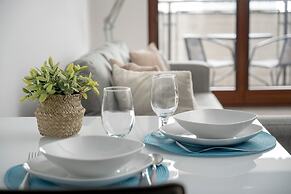 Modern Apartment With Balcony by Renters