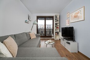 Modern Apartment With Balcony by Renters