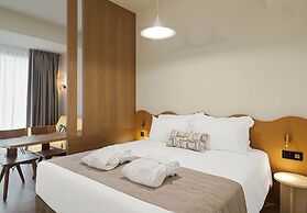 Alinea Market Agora Square