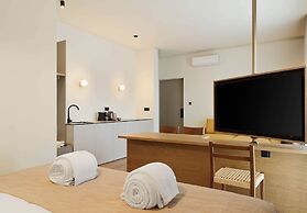 Alinea Market Agora Square