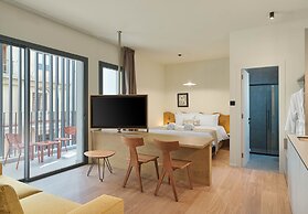 Alinea Market Agora Square