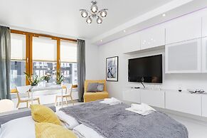 Studio Old Town Cracow by Renters