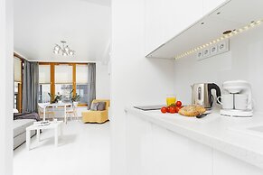 Studio Old Town Cracow by Renters