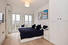 The Wembley Park Arms - Modern 2bdr Flat With Balcony