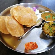 Resort Saikat Saranya Mandarmani