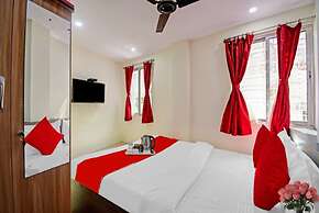 Goroomgo Vhyom Sky Palace Near Sakherbazar Metro Station Kolkata