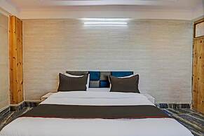 Umen Hotel Sector 66