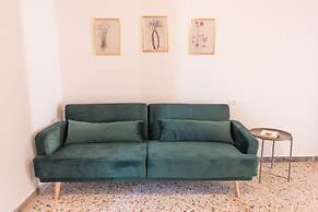 Panoramic 3-bed Apartment in Catania City