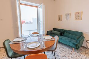 Panoramic 3-bed Apartment in Catania City
