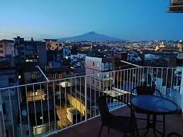 Panoramic 3-bed Apartment in Catania City
