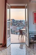Panoramic 3-bed Apartment in Catania City