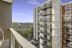 Gorgeous Clapham Flat