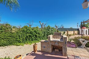 3769 Tenuta La Cornola by Barbarhouse