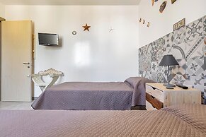 3769 Tenuta La Cornola by Barbarhouse