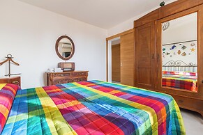3769 Tenuta La Cornola by Barbarhouse