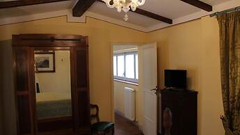 Agriturismo Borgo Santa Lucia Intera Propriet