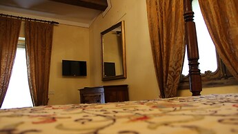 Agriturismo Borgo Santa Lucia Intera Propriet