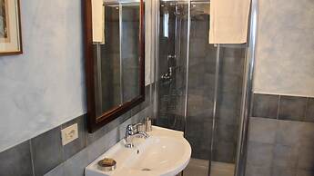 Agriturismo Borgo Santa Lucia Intera Propriet