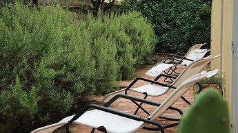 Agriturismo Borgo Santa Lucia Intera Propriet