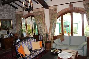 Monolocale Bianco Agriturismo Borgo Santa Lucia