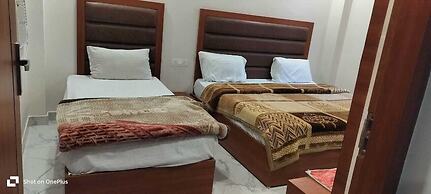 Shrivari Kaushik Palace