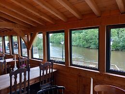 The Bungalow, Forest of Dean