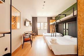 Wonder Hostel