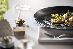 Hotel Belvedere- Fine Dining & SPA