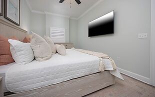 Phoenix Gulf Towers 306 2 Bedroom Condo