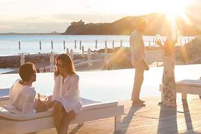 Sea-view Penthouse Spa in Portopiccolo