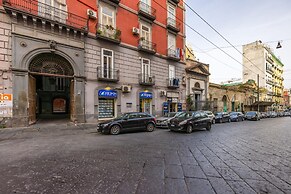 Yellow City Apartment by Wonderful Italy