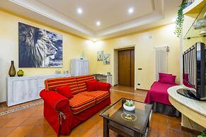 Yellow City Apartment by Wonderful Italy