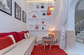 Riad k-white