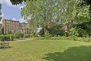 Elegant 2 bed Flat Earls Court