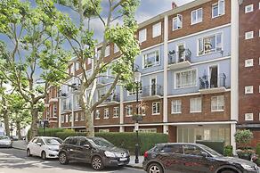 Elegant 2 bed Flat Earls Court
