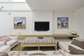 Beautiful 5 Bed House Fulham