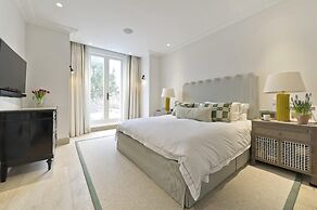Beautiful 5 Bed House Fulham